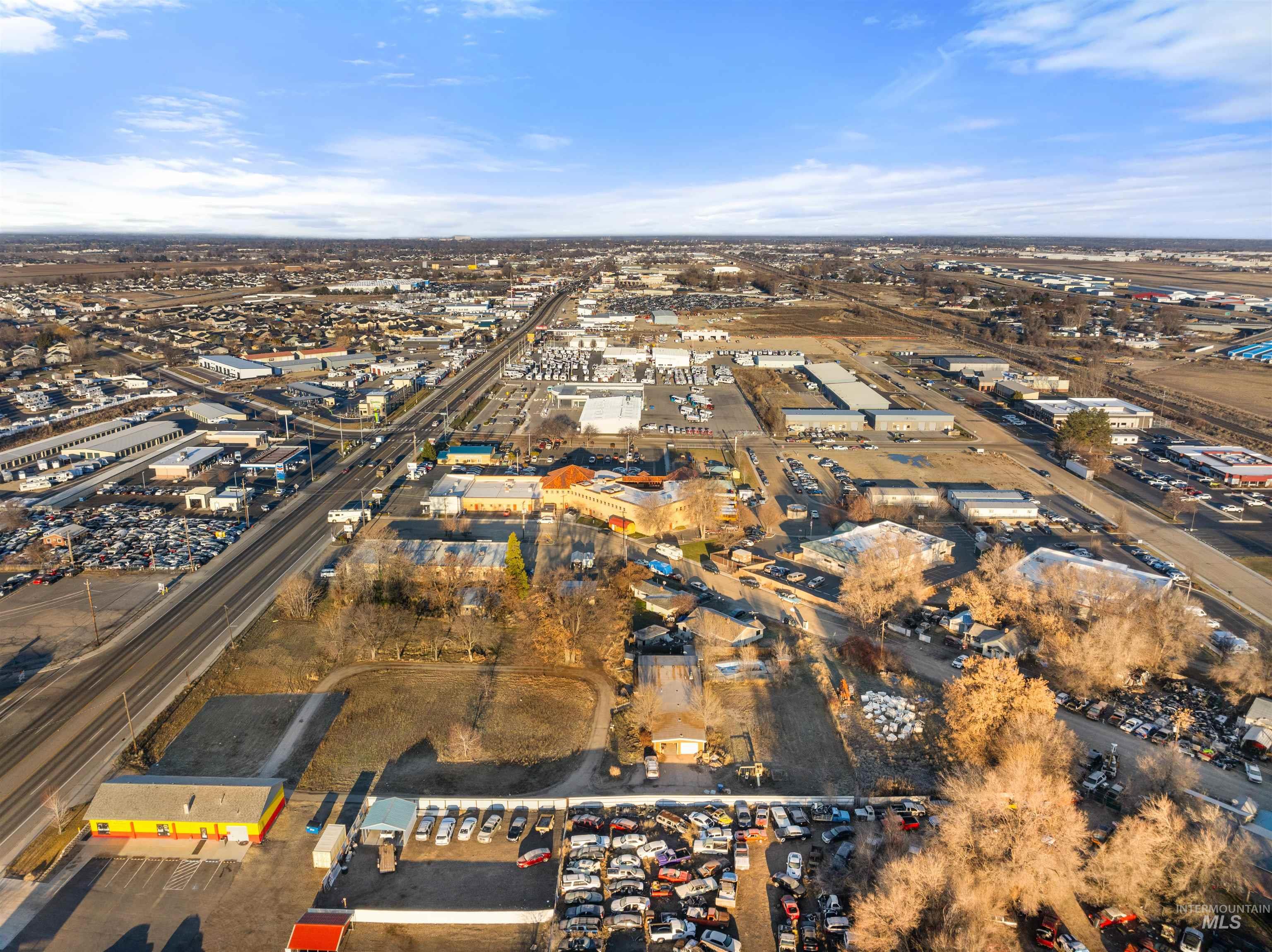 View of property location featuring industrial structures