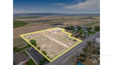 Photo of 2408 2450 N, Hollister, ID 83301 (MLS # 98974209)