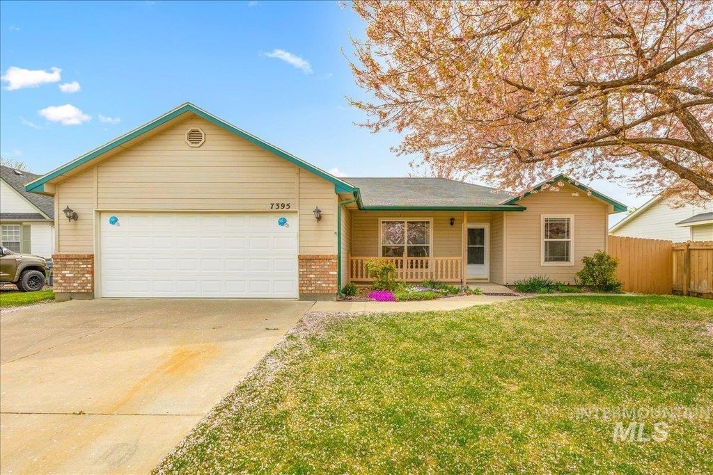 Photo of 7395 Bridgeport Dr, Nampa, ID 83687 (MLS # 98980569)