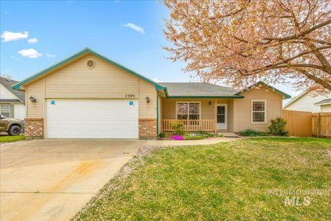 7395 Bridgeport Dr Nampa ID 83687
