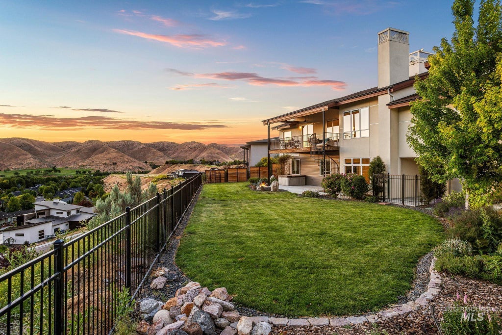 Photo of 4109 N Eyrie Way, Boise, ID 83703 (MLS # 99003063)