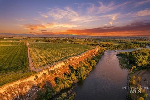 Photo of TBD Parcel B, Emmett, ID 83617 (MLS # 98987618)
