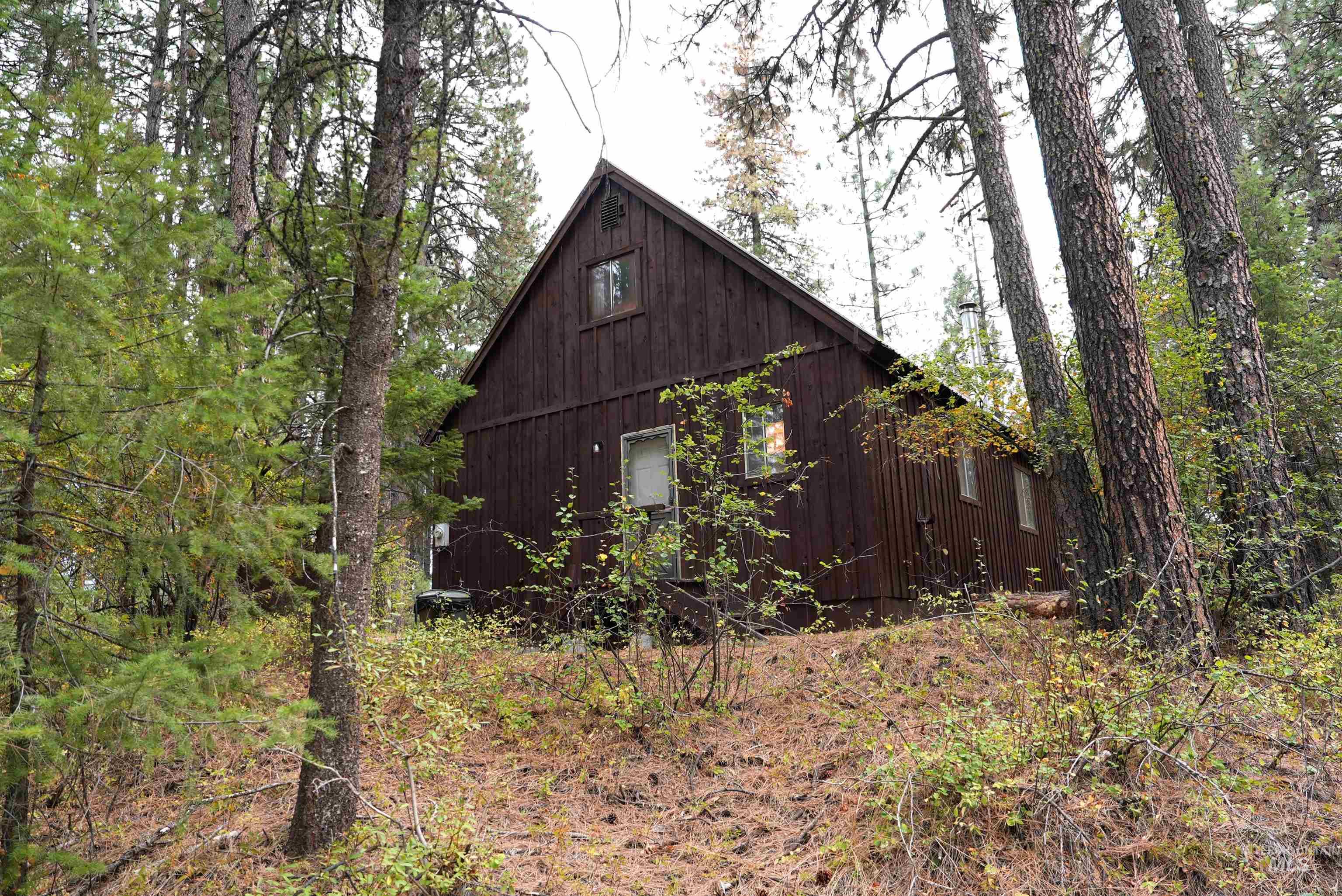 View of home's exterior