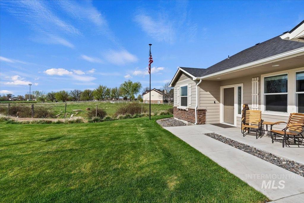 Photo of 482 Fox Lantern Court, Middleton, ID 83644 (MLS # 98981252)