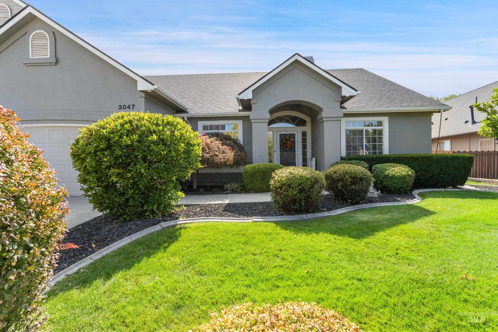 Photo of 3047 S Tagish Way, Meridian, ID 83642 (MLS # 99000408)