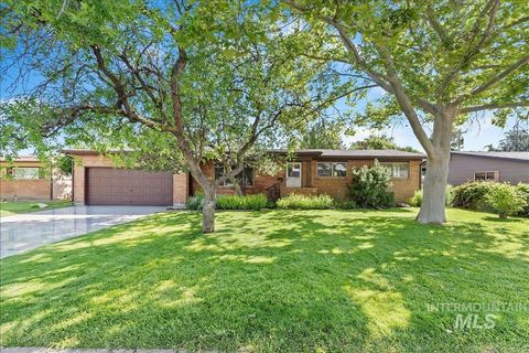 6910 W Brentwood Dr Boise ID 83709
