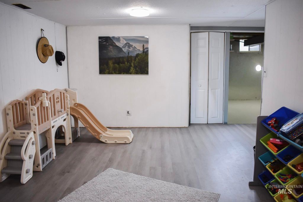 Photo of 150 Alturas Drive, Mountain Home, ID 83647 (MLS # 98965436)