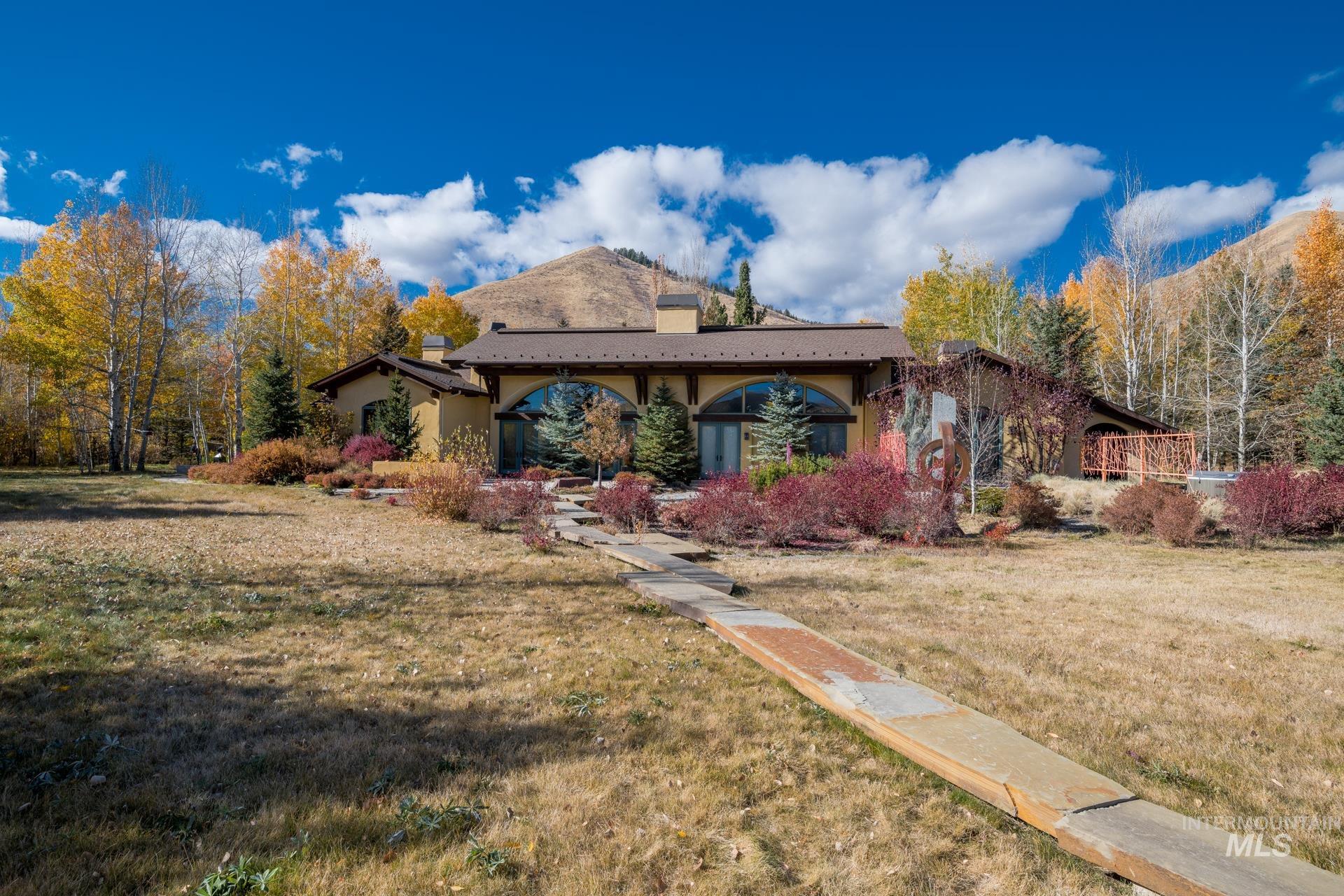 35 Greenhorn Rd