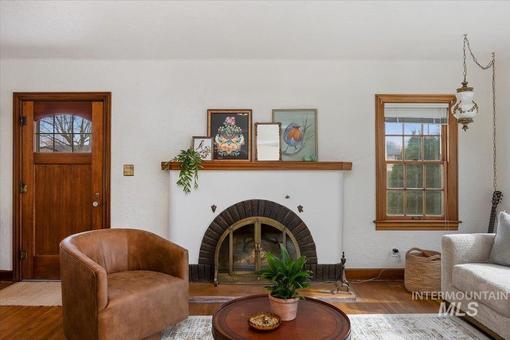 Photo of 311 Fillmore St, Twin Falls, ID 83301 (MLS # 98978099)