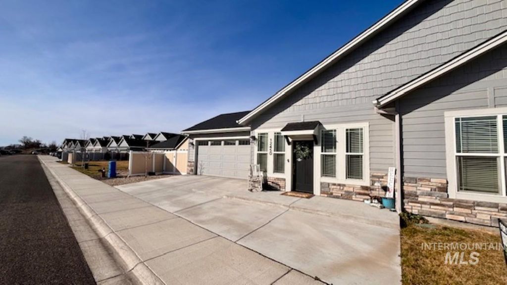 Photo of 12450 W Nabesna St, Star, ID 83669 (MLS # 98975871)