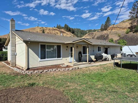 701 Wheeler St Kendrick ID 83537