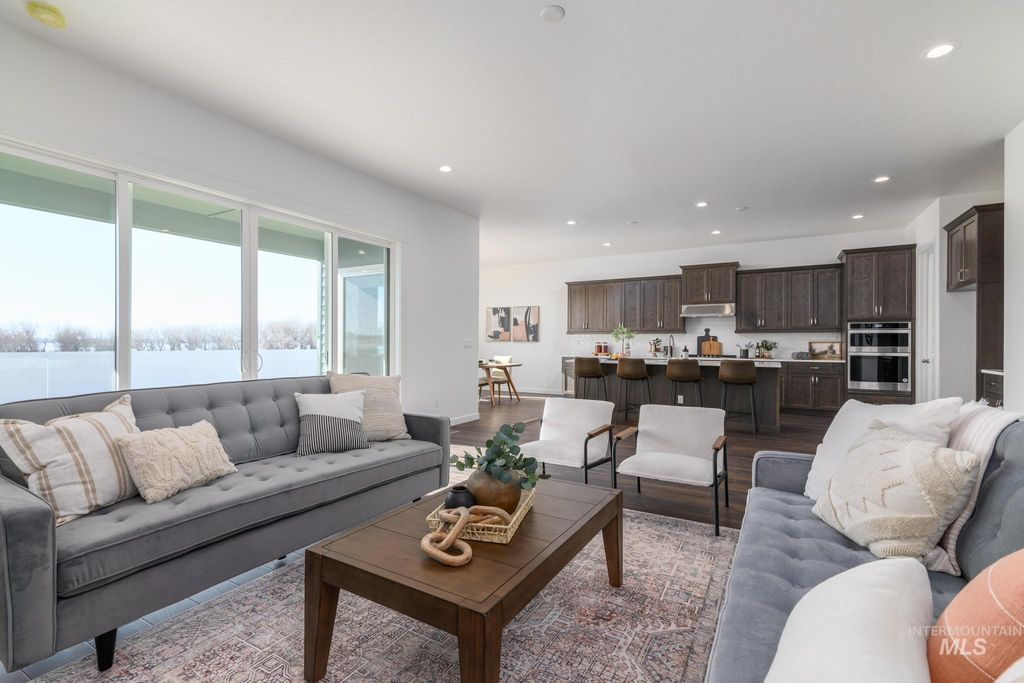 Photo of 1261 W Osceola St, Middleton, ID 83644 (MLS # 98967866)