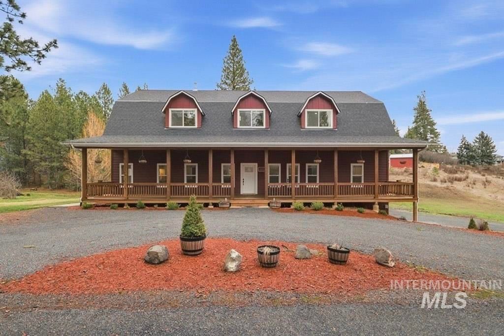 Photo of 300 Big Meadow Rd, Troy, ID 83871 (MLS # 98975815)