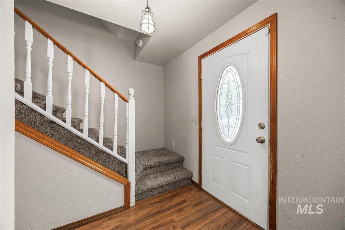 1300 Lake Lowell Ave.