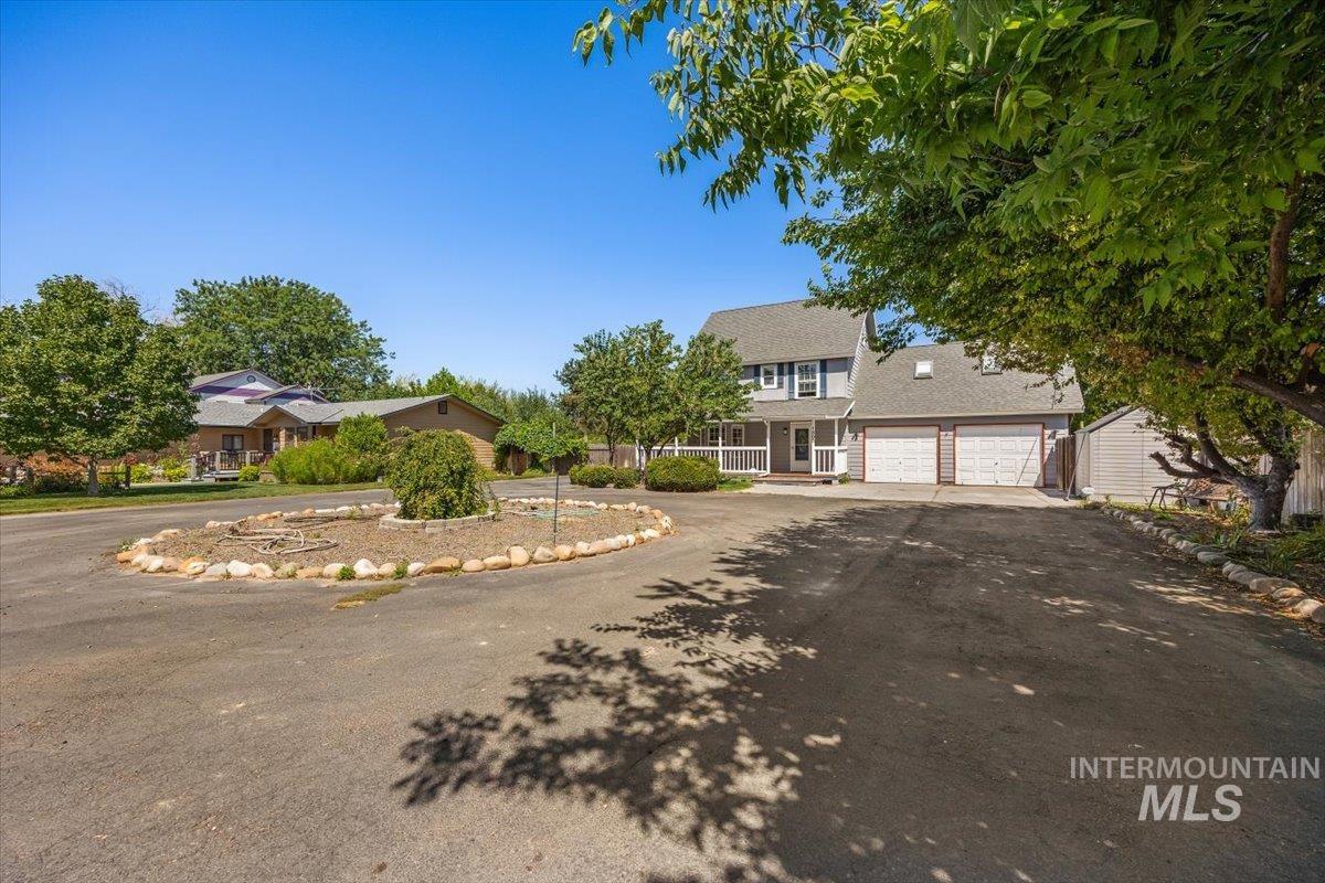 1300 Lake Lowell Ave.