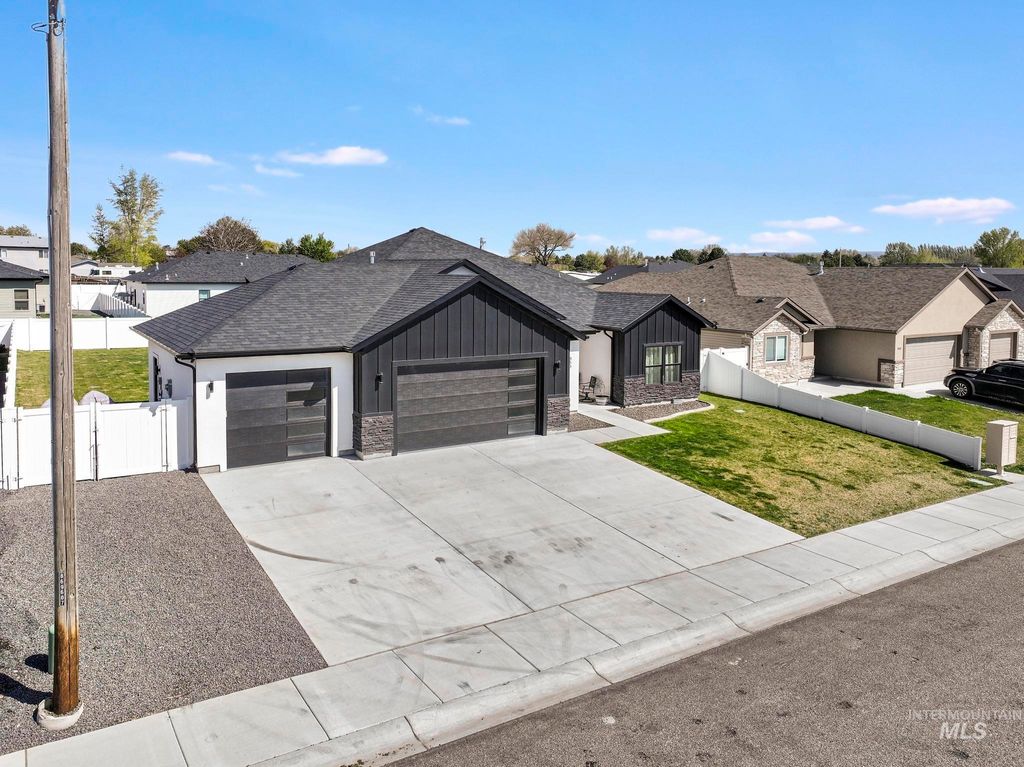 Photo of 850 Cottonridge Way #Cottonridge Way, Kimberly, ID 83341 (MLS # 98983717)