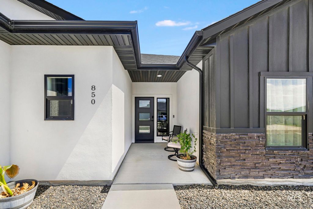 Photo of 850 Cottonridge Way #Cottonridge Way, Kimberly, ID 83341 (MLS # 98983717)