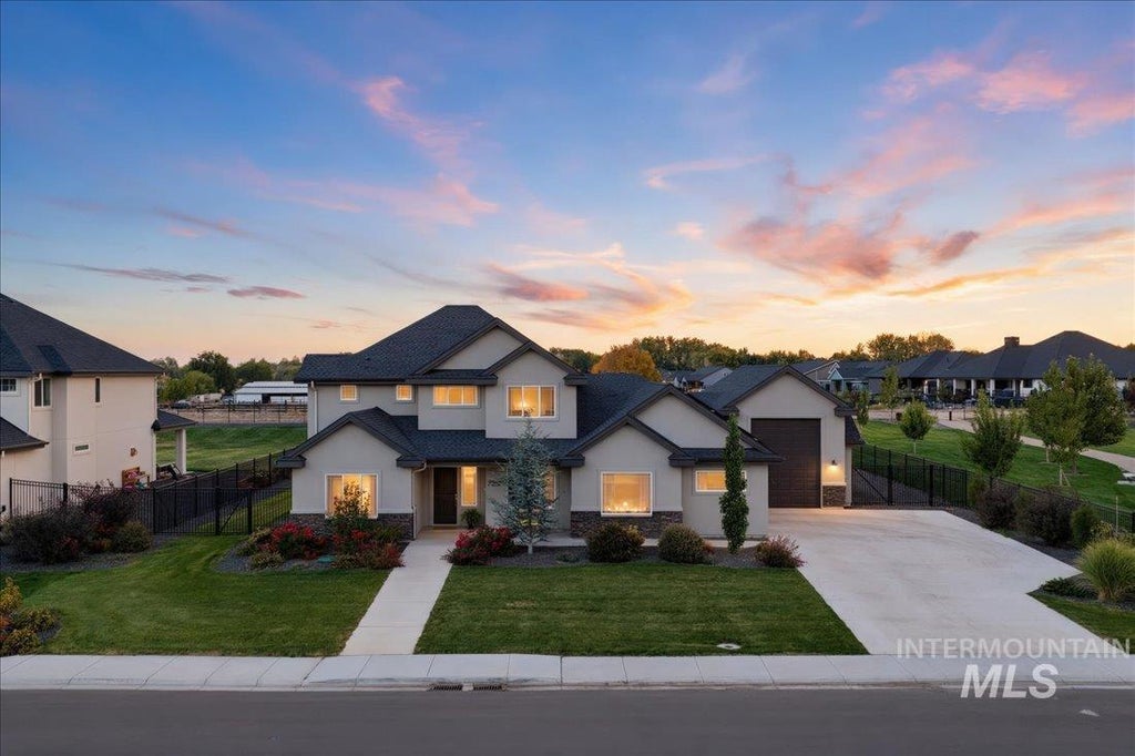 Photo of 7252 E Osprey Estates Dr, Nampa, ID 83686 (MLS # 99003164)