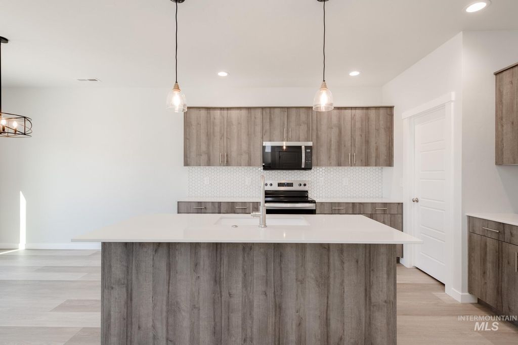 Photo of 3142 E Mossy Creek Dr, Kuna, ID 83634 (MLS # 98972739)