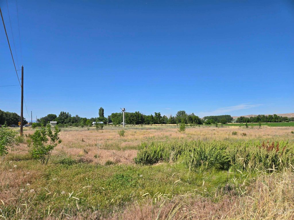 Photo of tbd Hwy 95, Payette, ID 83661 (MLS # 98971647)
