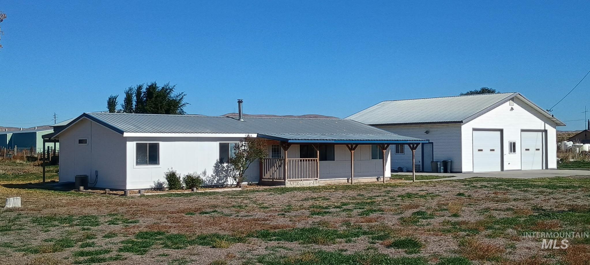 1390 Airport Road