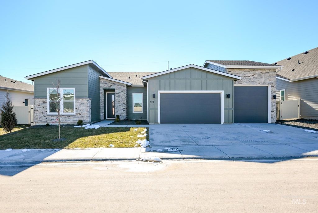 Photo of 5403 Juliet Rose Ave, Caldwell, ID 83607 (MLS # 98985922)