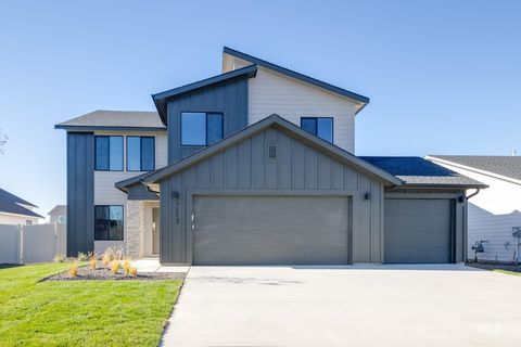 7213 E Shields Dr Nampa ID 83687