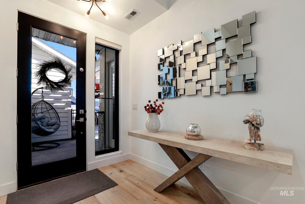 Photo of 1143 Langford Way, Twin Falls, ID 83301 (MLS # 99005188)