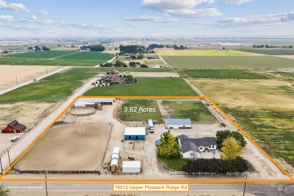 Photo of 19012 Upper Pleasant Ridge Rd, Caldwell, ID 83607 (MLS # 98999497)