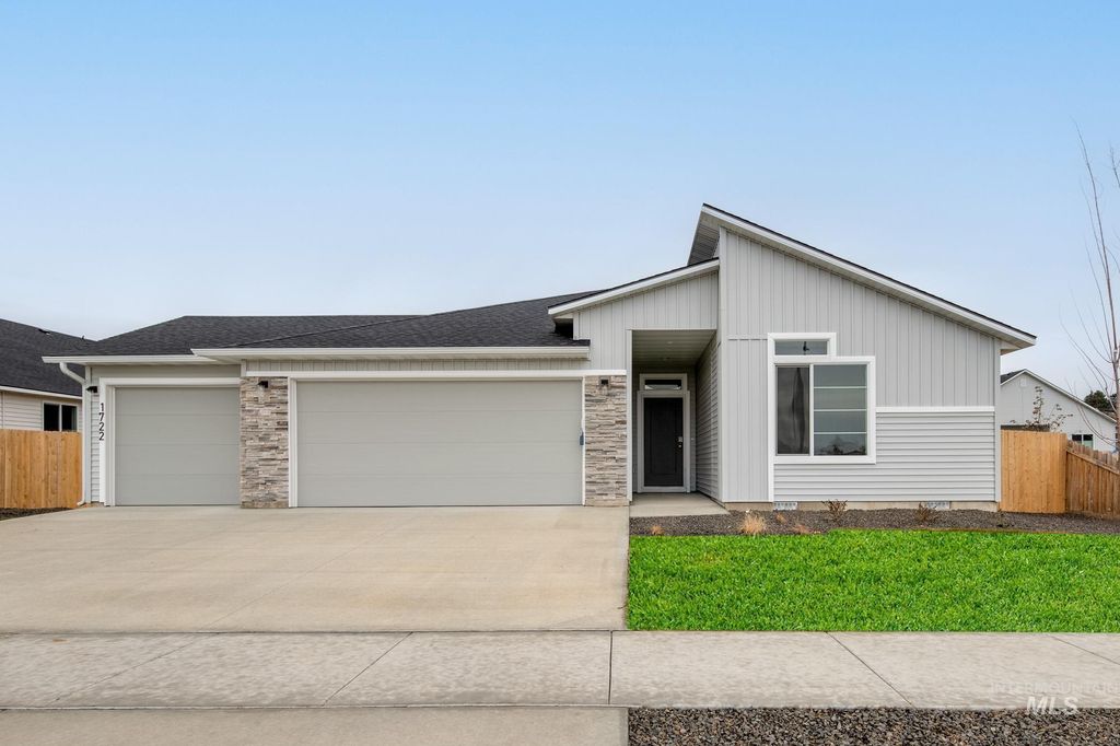 Photo of 1722 Old Mill St, Middleton, ID 83644 (MLS # 98968150)