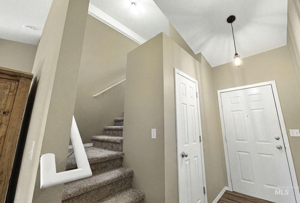 Photo of 3946 W Adobe Court, Boise, ID 83705 (MLS # 98986694)