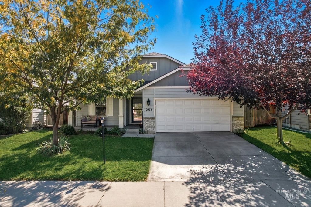 Photo of 9935 W Littlewood St, Boise, ID 83709 (MLS # 98964096)
