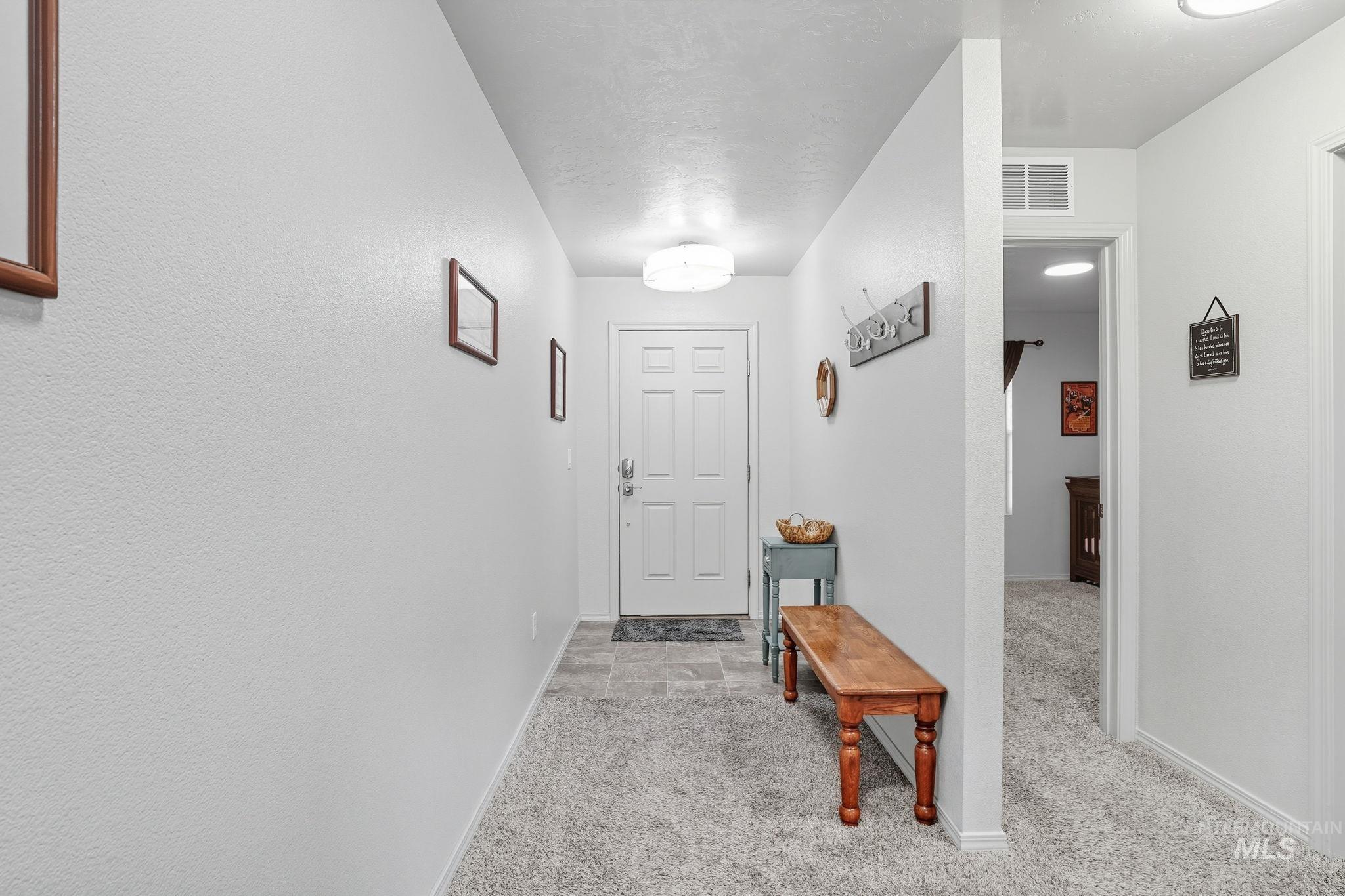 9935 W Littlewood St