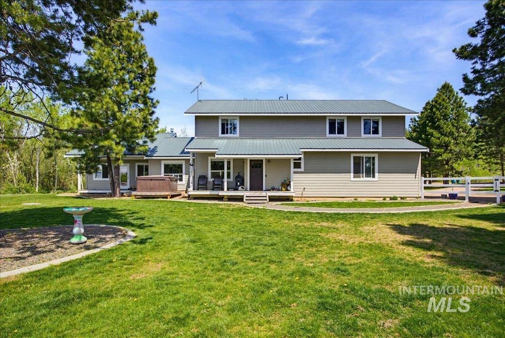 Photo of 1260 S. Samson Trl, McCall, ID 83638 (MLS # 98986127)