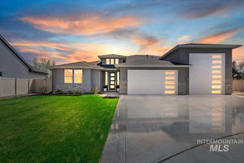 Photo of 2889 E Columbus River Court, Nampa, ID 83686 (MLS # 98984382)