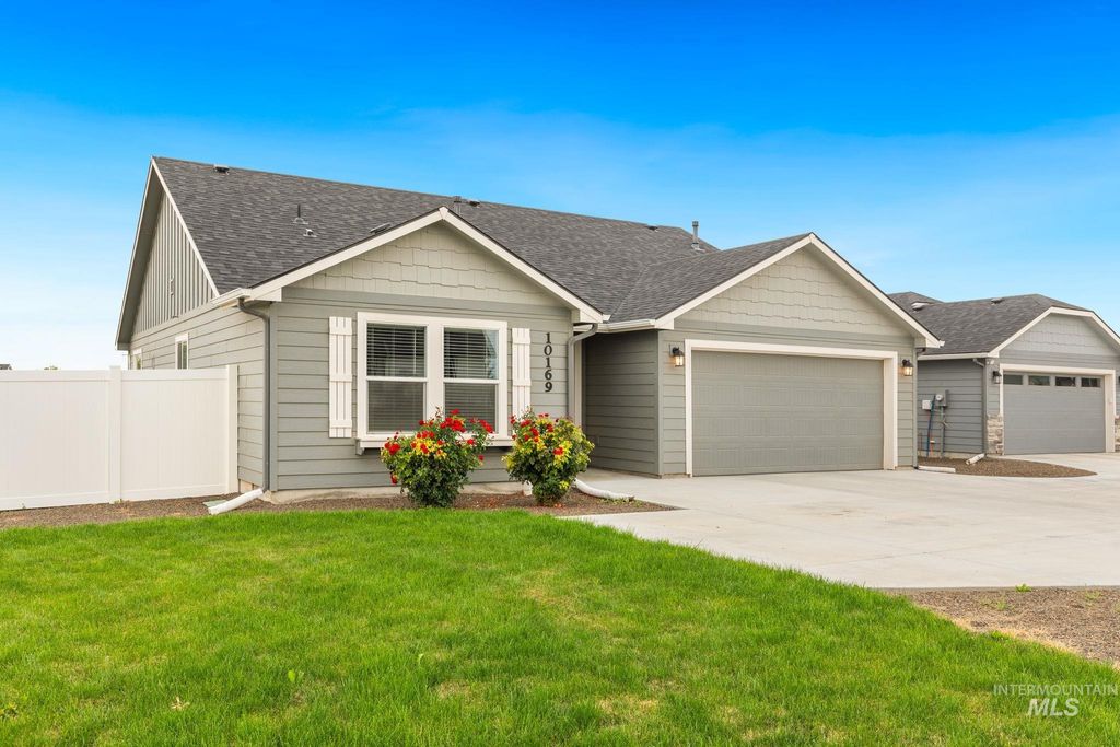 Photo of 10169 Fiddleneck Ln, Nampa, ID 83687 (MLS # 98963724)