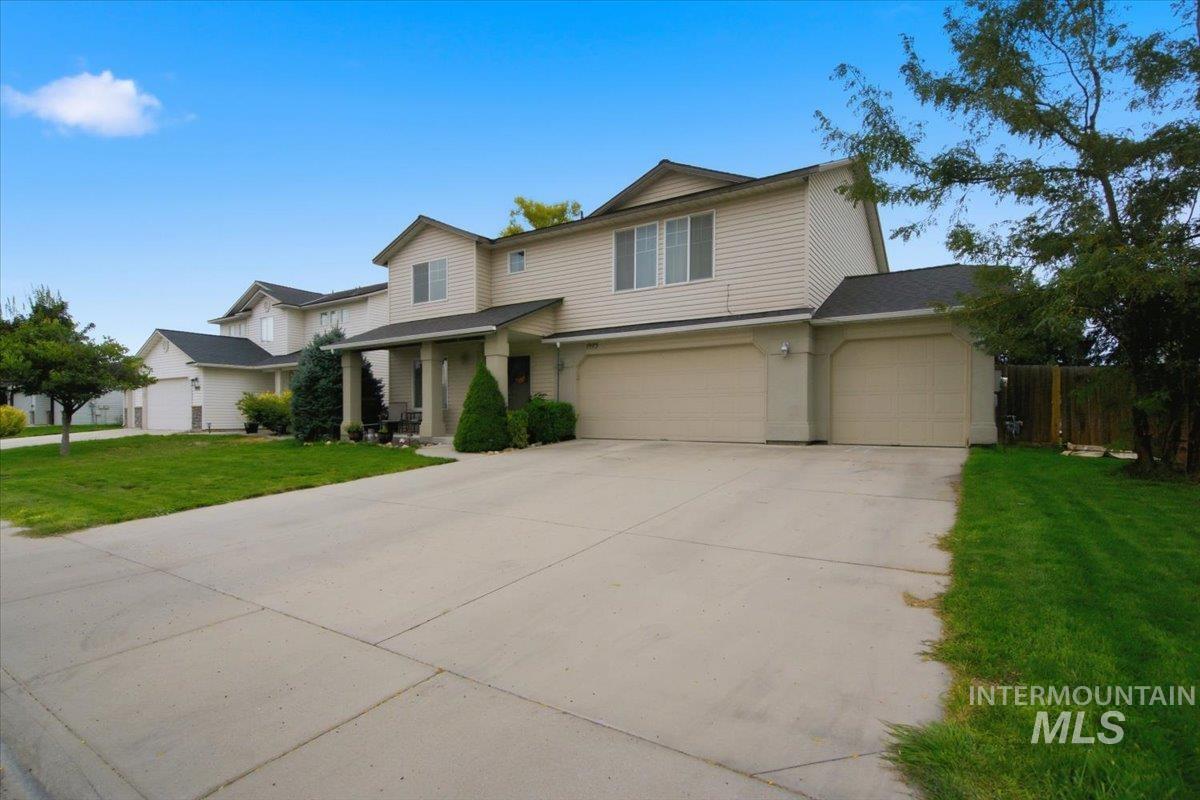 1975 W Ridge Pointe Ave,