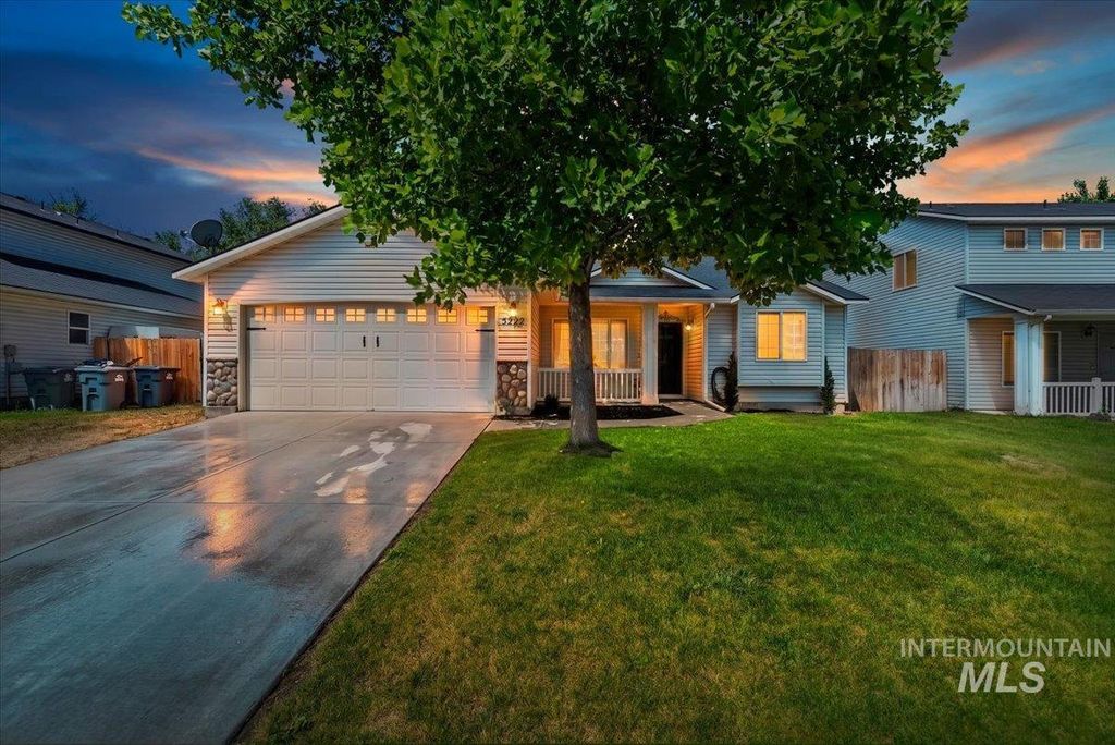 Photo of 5222 Weston Avenue, Caldwell, ID 83607 (MLS # 98990904)