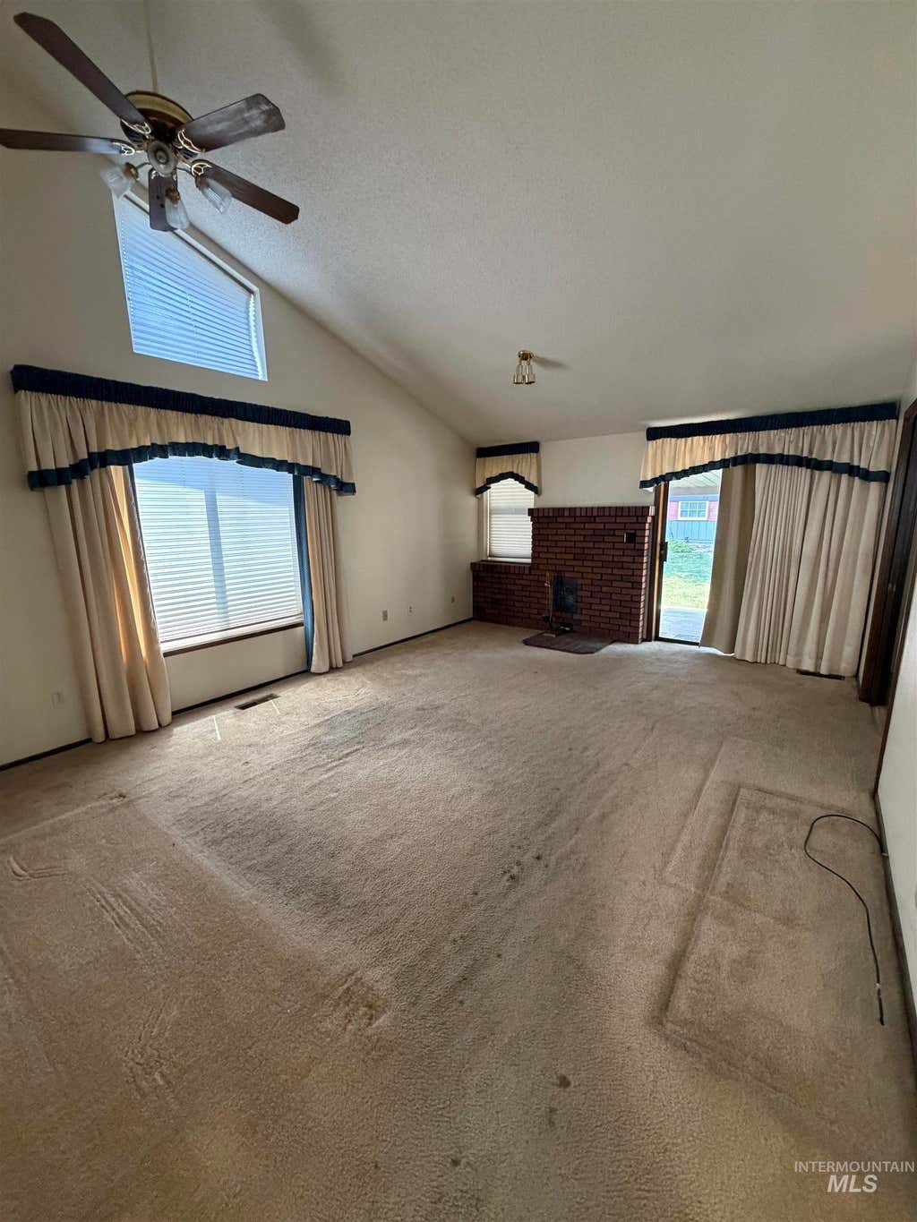 Photo of 2110 Brookside Dr, Caldwell, ID 83605 (MLS # 98995808)