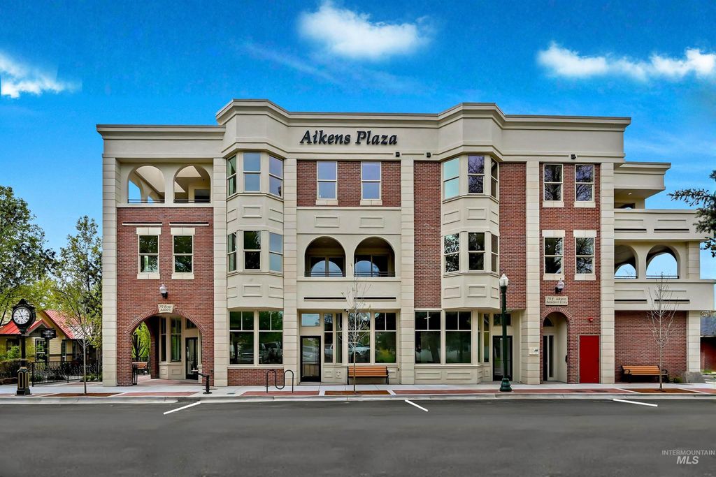 Photo of 79 W Aikens Street #203, Eagle, ID 83616 (MLS # 98977645)