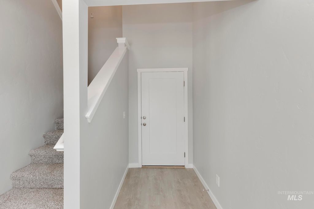 Photo of 115 Caribou St, Horseshoe Bend, ID 83629 (MLS # 98962442)