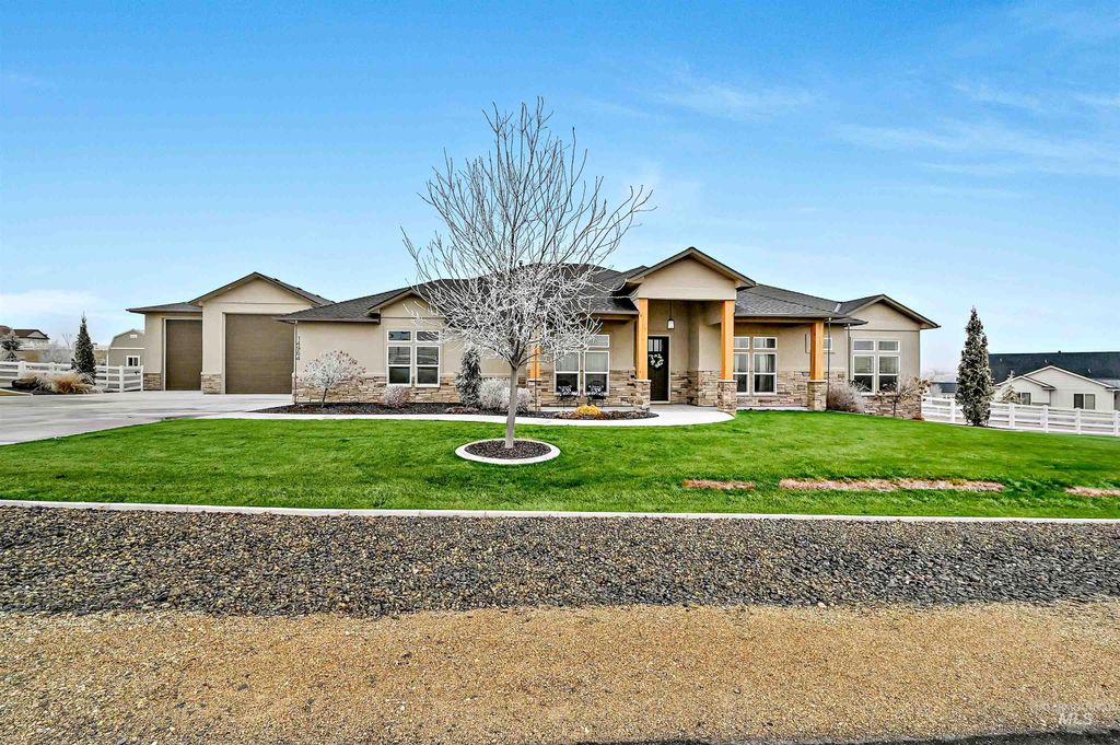 Photo of 14964 Mortensen Ct, Caldwell, ID 83607 (MLS # 98972178)