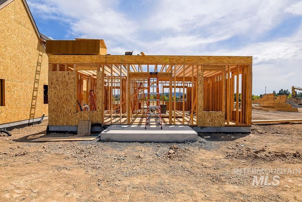 Photo of 1470 Picotee Circle #Birchwood, Moscow, ID 83843 (MLS # 98938647)