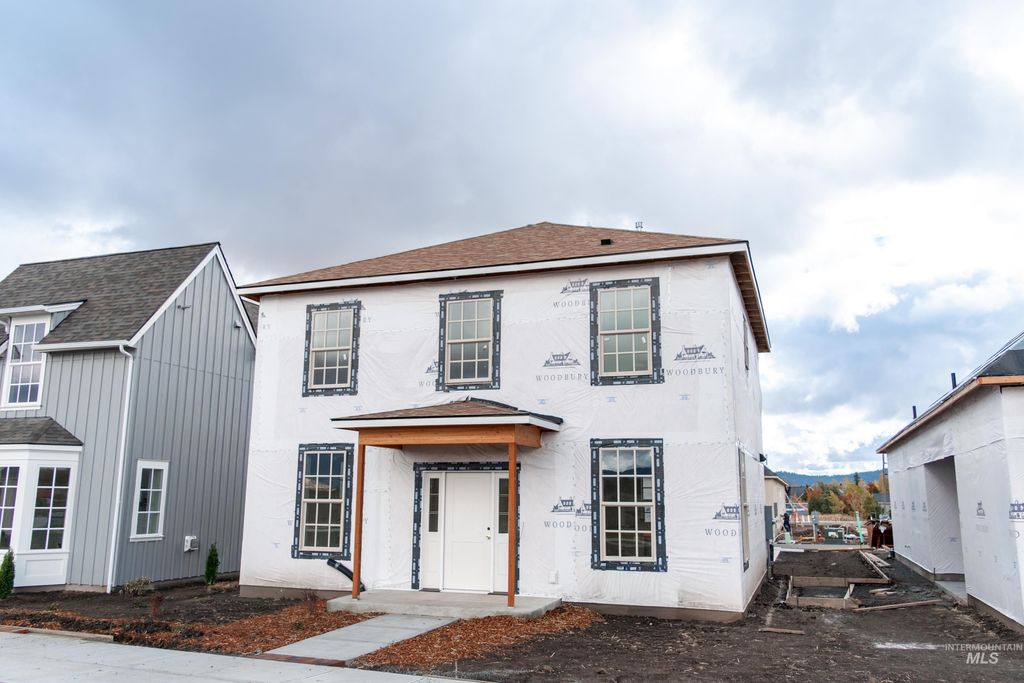 Photo of 1470 Picotee Circle #Birchwood, Moscow, ID 83843 (MLS # 98938647)