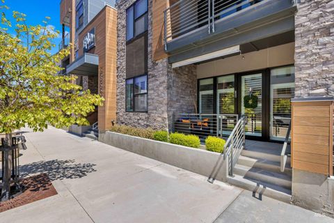 Photo of 3850 E Haystack St #108, Boise, ID 83716 (MLS # 98990774)