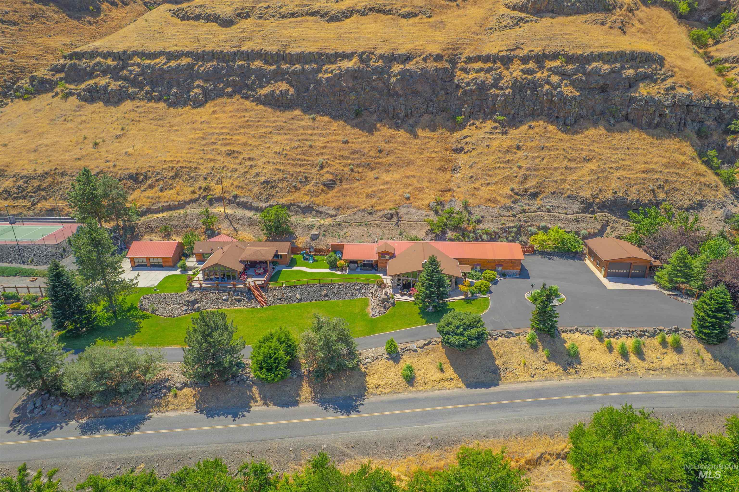 Aerial view of property and surrounding area