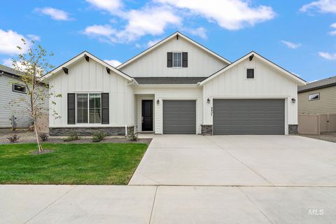 2299 N Kenora Ave Star ID 83669