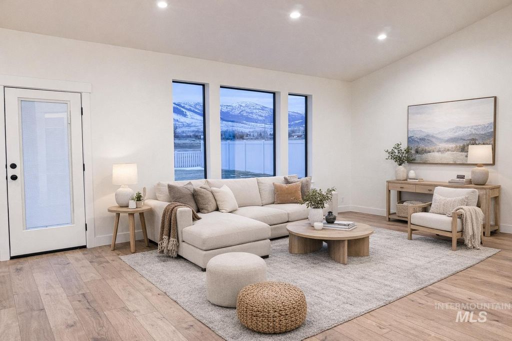 Photo of 235 Whitman St, Albion, ID 83311 (MLS # 98971440)