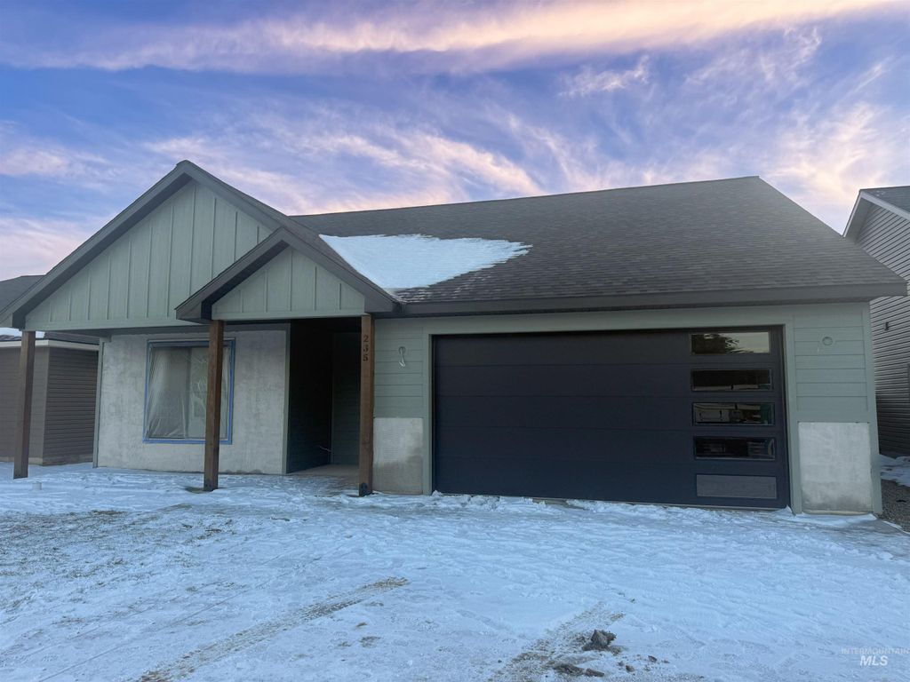 Photo of 235 Whitman St, Albion, ID 83311 (MLS # 98971440)