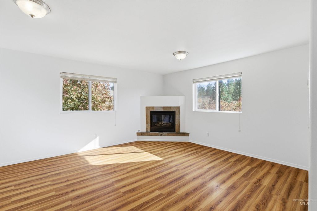 Photo of 626 Britton Ln, Moscow, ID 83843 (MLS # 98965679)